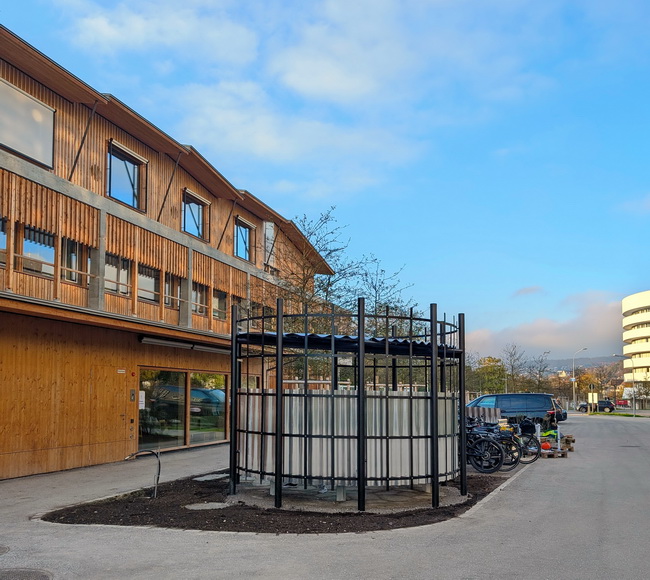 raucherunterstaende kinderspital eingaenge 03