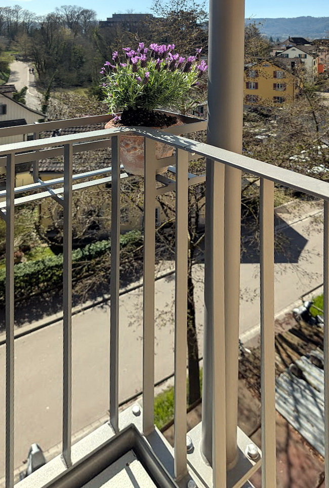 anbaubalkon mfh altbau mit sonnenschutz 03