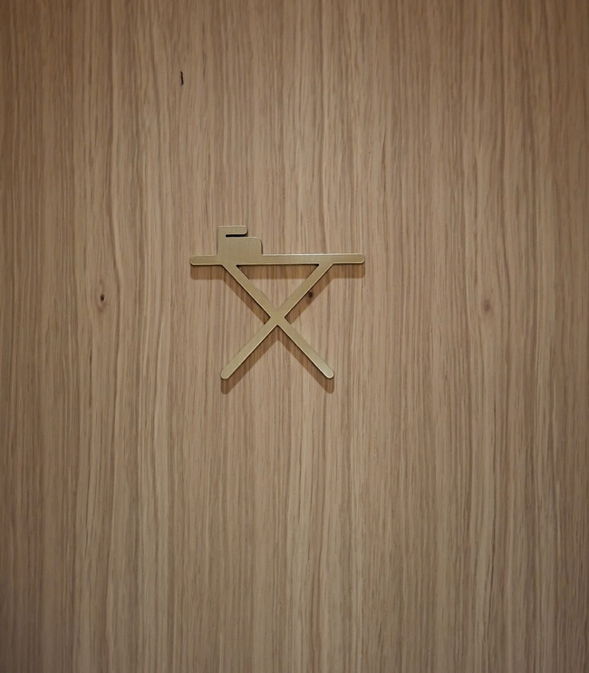 hotel leuchten fuer zimmernummern beschriftung 11